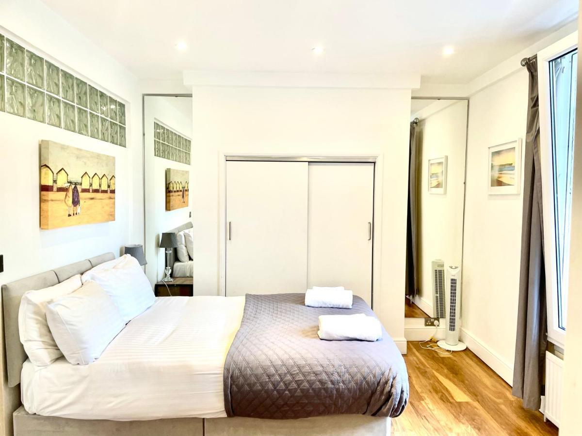 Apartment Emmanuel House - Beautiful 1-bedroom In - Historical Building